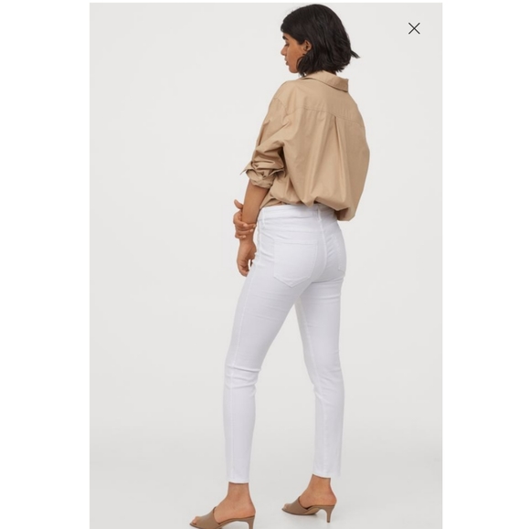 BNWT H&M Skinny Ankle White Jeans - Picture 2 of 8